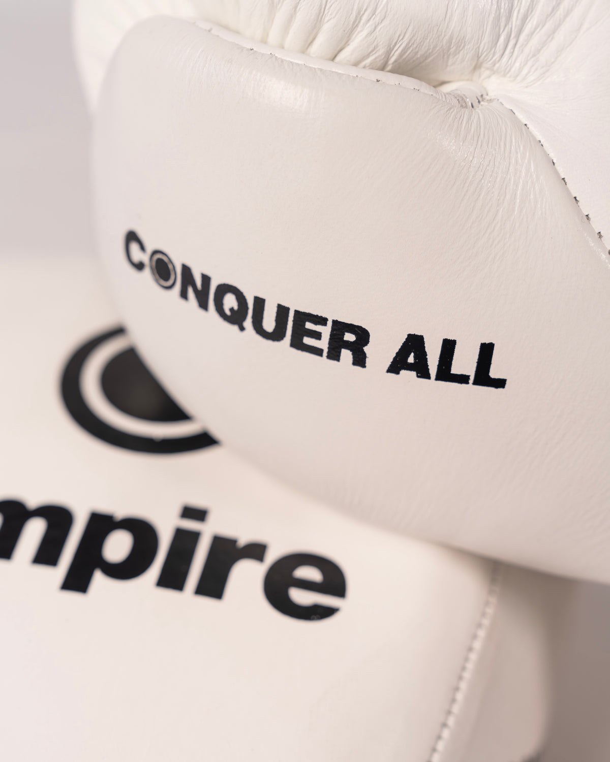 Empire Crixus I Lace Contest Gloves - White - 10oz