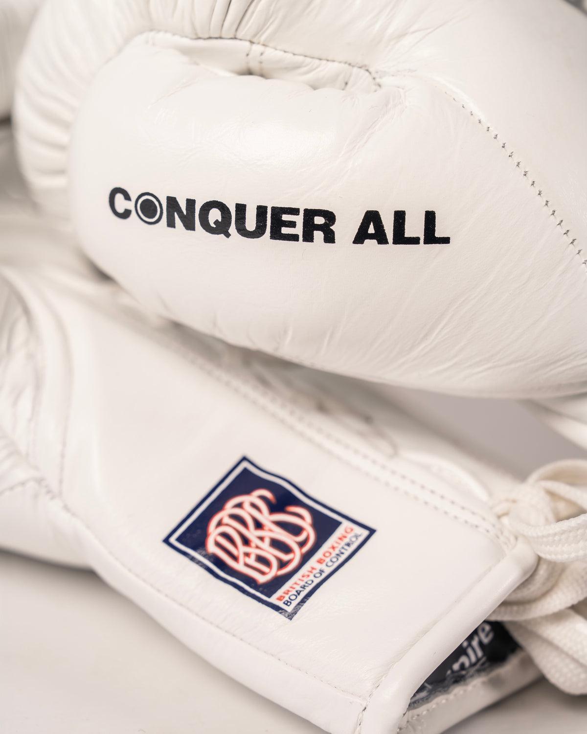 Empire Spartacus I Lace Contest Gloves - White - 10oz