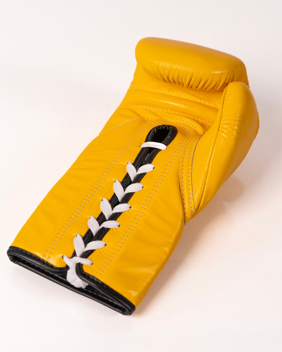 Fairtex BGL6 - Lace Up Competion Gloves - Yellow 10oz