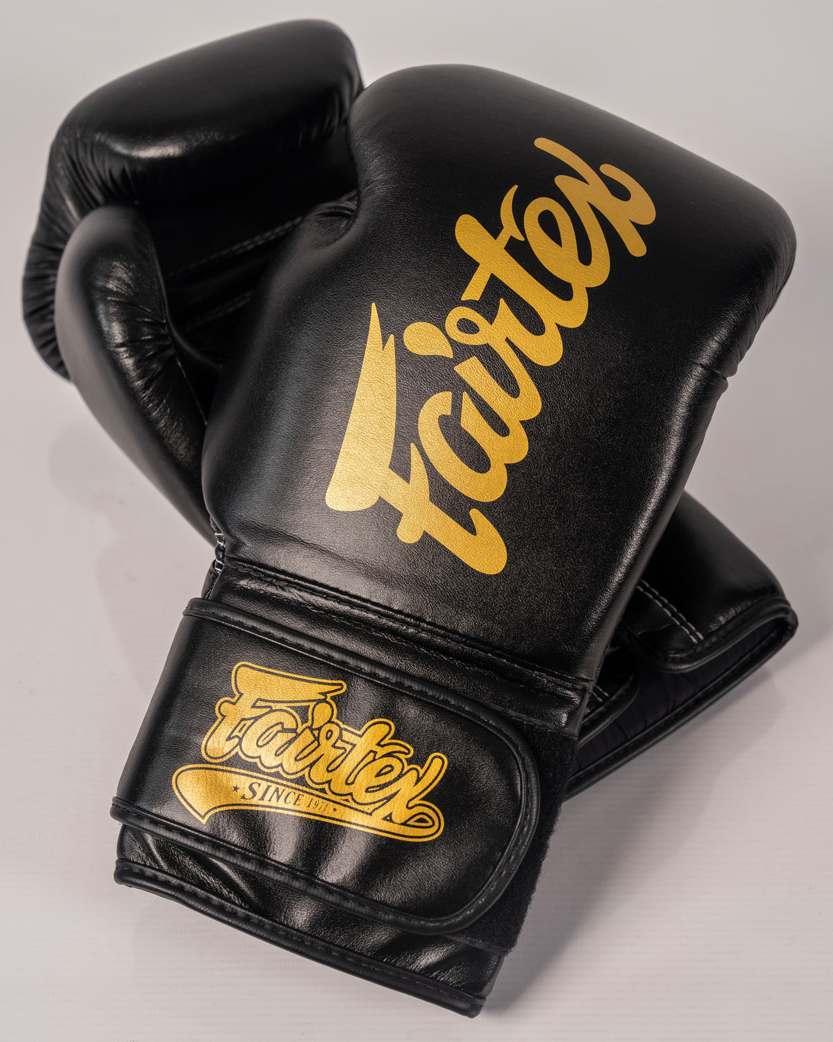 Fairtex - BGV18 - Super Sparring Gloves - Black / Gold