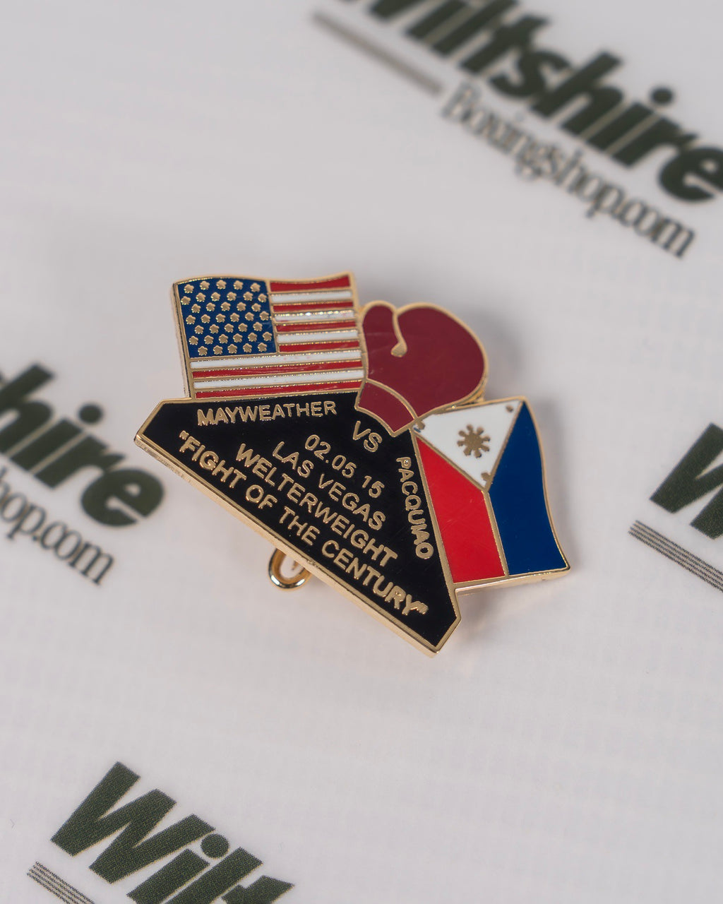Mayweather vs. Pacquiao 'Fight of the Century' MGM Grand Pin Badge - 2015
