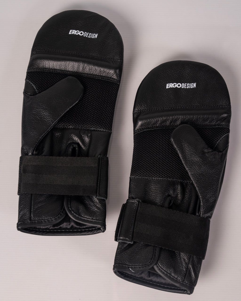 Rival RB5 Bag Mitts - Black