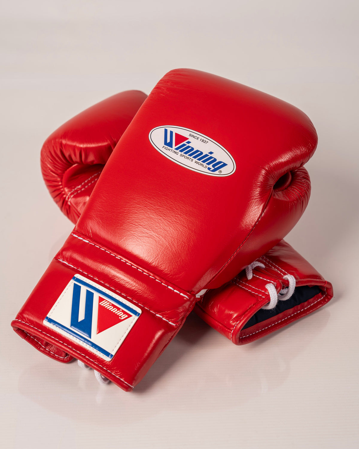 Winning - MS Lace Up Training Gloves - Red - 12oz