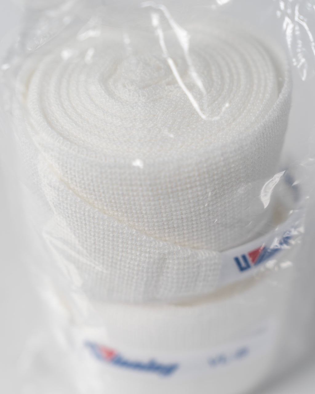 Winning VL-B Stretch Bandage Hand Wraps - White